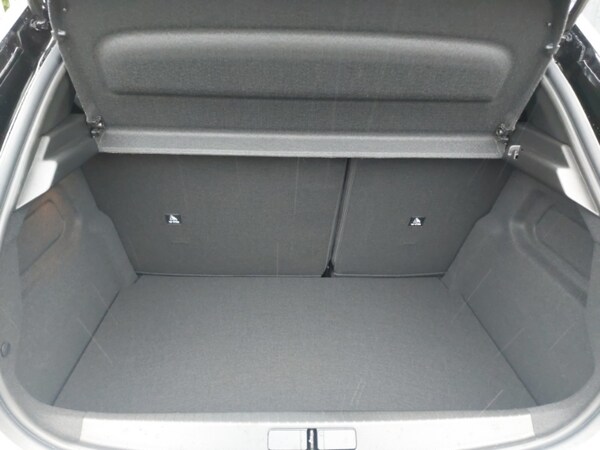 Used Peugeot 208 2025 for sale - 76258689: Photo 8