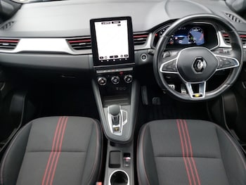 Used Renault Captur 2022 for sale - 76688097: Photo