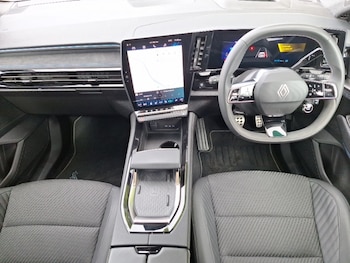 Used Renault Austral 2025 for sale - 79580952: Photo