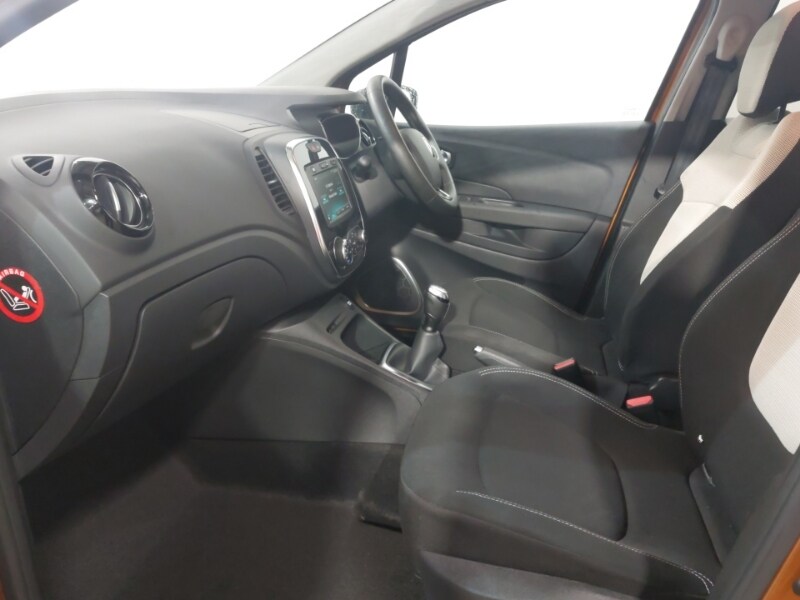 Used Renault Captur 2020 for sale - 77876257: Photo 5