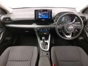 Used Toyota Yaris 2023 for sale - 74744113: Photo