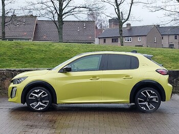 Used Peugeot 208 2024 for sale - 77308120: Photo