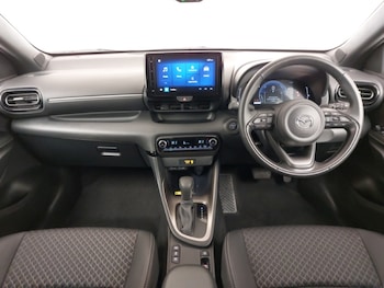 Used Mazda Mazda2 HYBRID 2025 for sale - 76537396: Photo