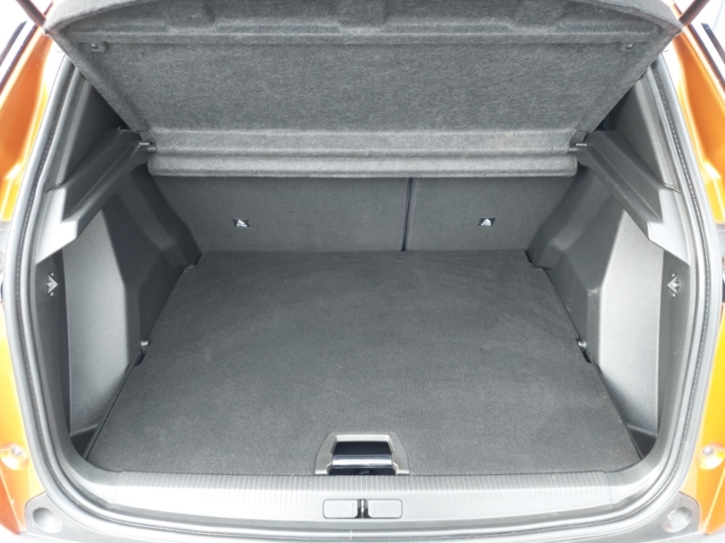 Used Peugeot 2008 2022 for sale - 76150141: Photo 8