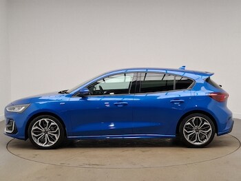 Used Ford Focus 2023 for sale - 77832826: Photo
