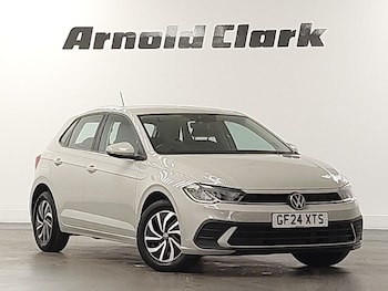 Used Volkswagen Polo 2024 for sale - 79477094: Photo