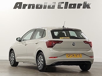 Used Volkswagen Polo 2024 for sale - 79477094: Photo