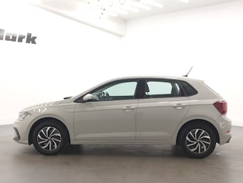 Used Volkswagen Polo 2024 for sale - 79477094: Photo