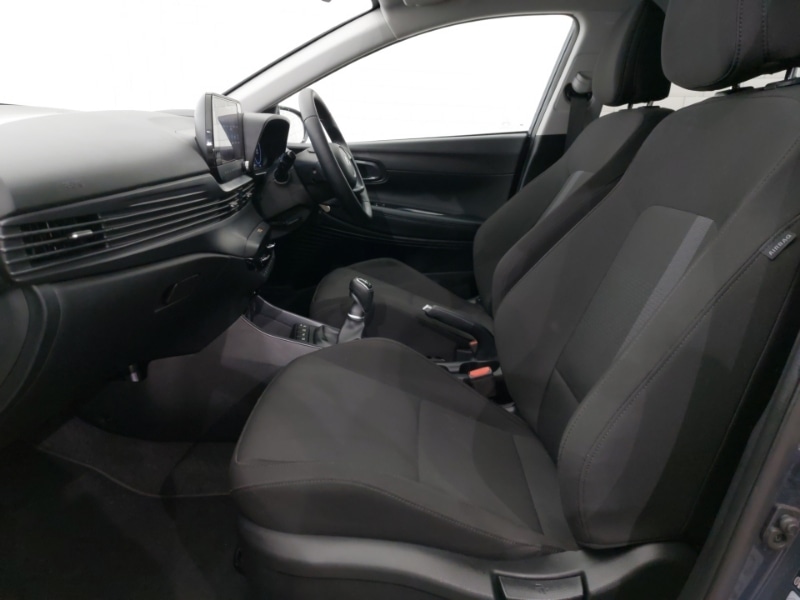 Used Hyundai i20 2024 for sale - 77361119: Photo 5