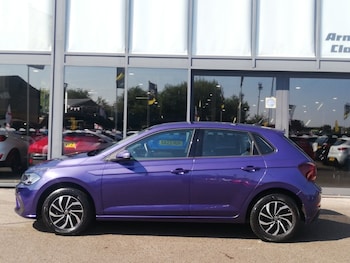 Used Volkswagen Polo 2022 for sale - 79208120: Photo