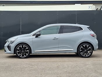 Used Renault Clio 2025 for sale - 79641547: Photo