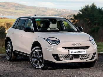 Used Fiat 600 2025 for sale - 77308248: Photo