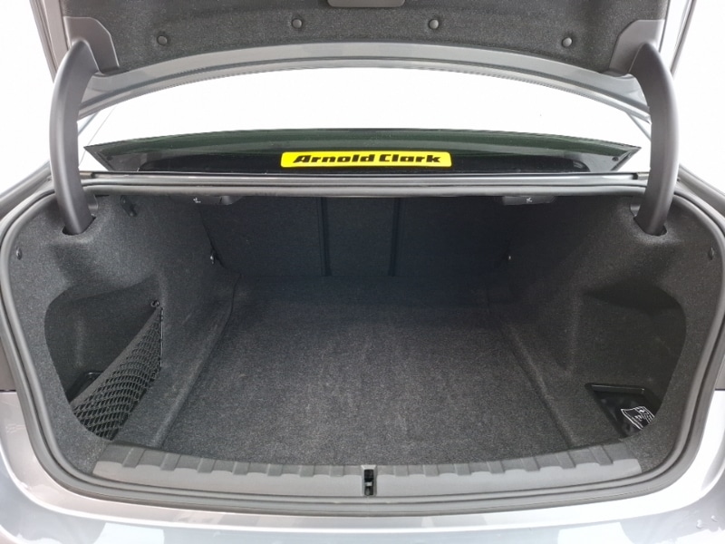 Used BMW 3 Series 2024 for sale - 76726647: Photo 8