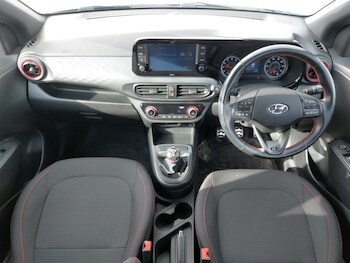 Used Hyundai i10 2022 for sale - 77874560: Photo