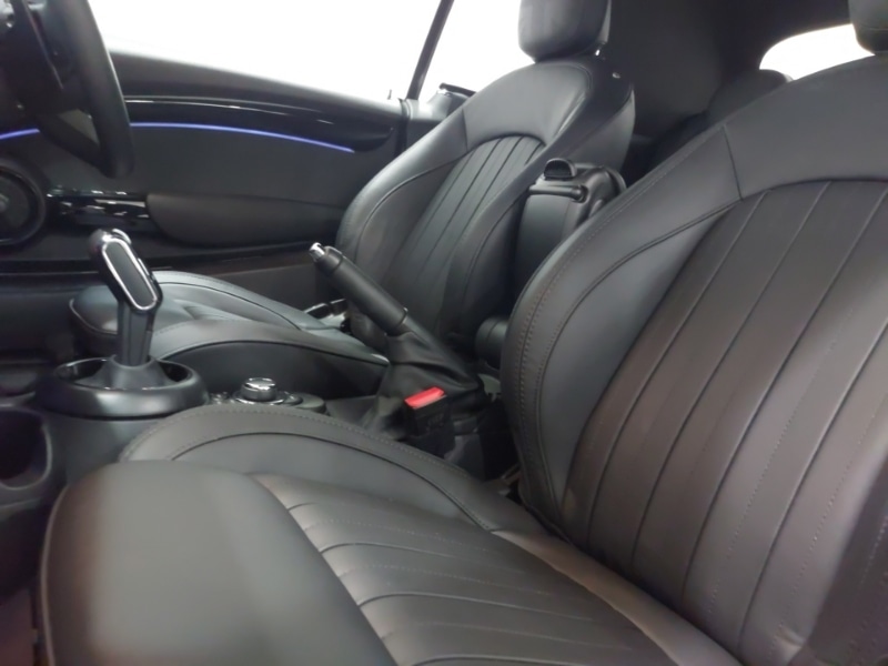 Used MINI Convertible 2023 for sale - 76849089: Photo 5