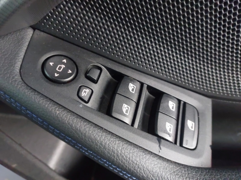 Used BMW 2 Series 2024 for sale - 76392619: Photo 11