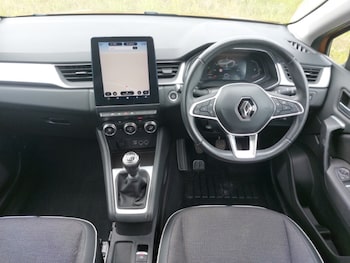 Used Renault Captur 2020 for sale - 75513643: Photo