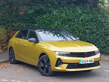 2024 - 115kW GS 54kWh 5dr Auto