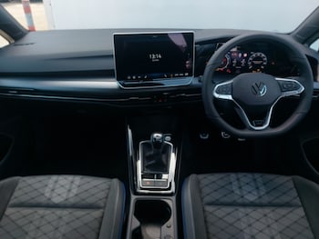 Used Volkswagen Golf 2026 for sale - 79516735: Photo