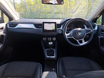 Used Renault Captur 2022 for sale - 78735856: Photo