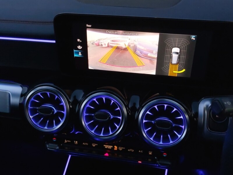 Used Mercedes-Benz EQB 2022 for sale - 77235136: Photo 11