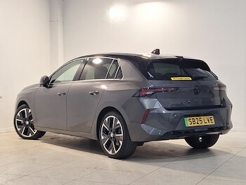 Used Vauxhall Astra 2025 for sale - 77923421: Photo