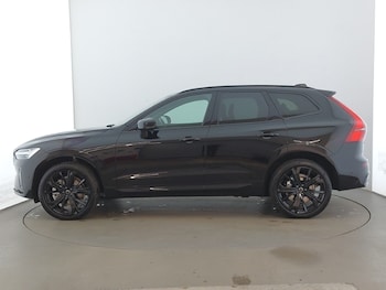 Used Volvo XC60 2025 for sale - 77209573: Photo
