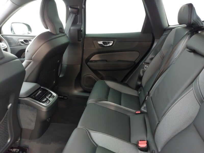 Used Volvo XC60 2025 for sale - 77209573: Photo 6