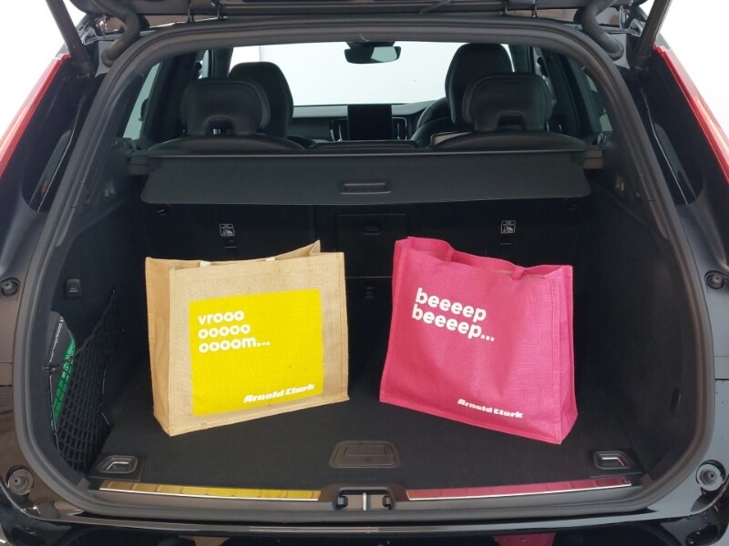 Used Volvo XC60 2025 for sale - 77209573: Photo 8