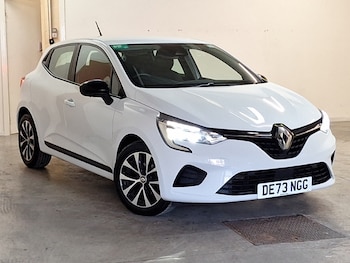 Used Renault Clio 2023 for sale - 78795316: Photo