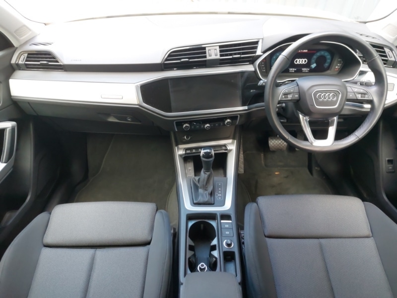 Used Audi Q3 2024 for sale - 76742118: Photo 2