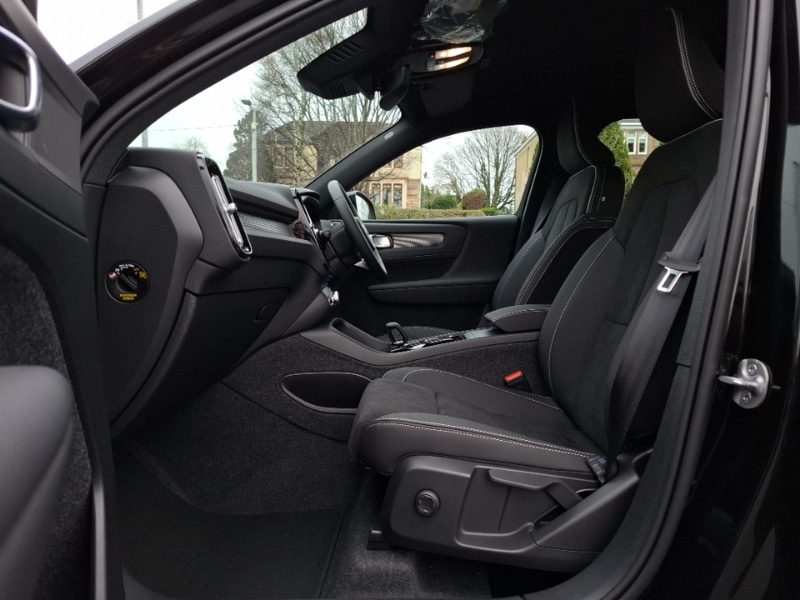 Used Volvo XC40 2025 for sale - 77150760: Photo 5