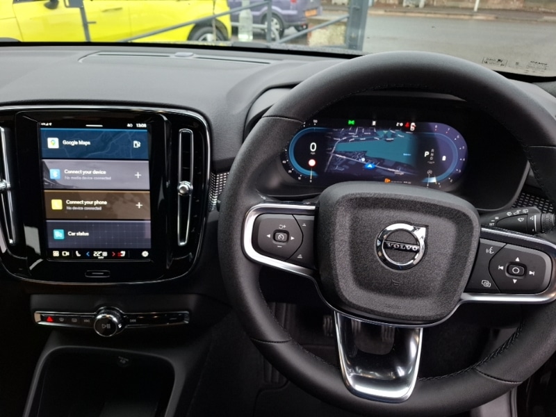 Used Volvo XC40 2025 for sale - 77150760: Photo 7