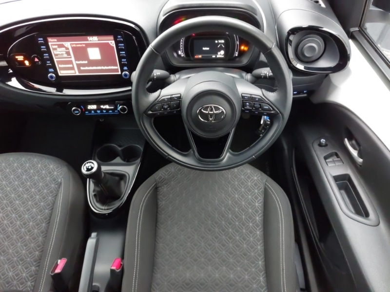 Used Toyota Aygo X 2023 for sale - 77073723: Photo 7