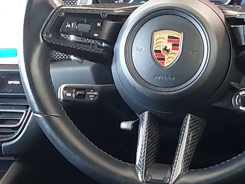 Used Porsche Macan 2023 for sale - 76183093: Photo 10
