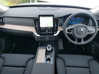 Used Volvo XC90 2025 for sale - 78269696: Photo