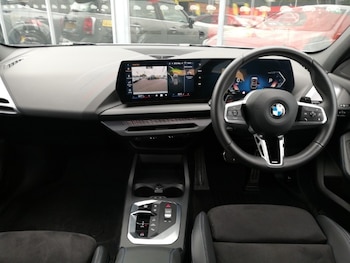 Used BMW 1 Series 2025 for sale - 76165537: Photo 2