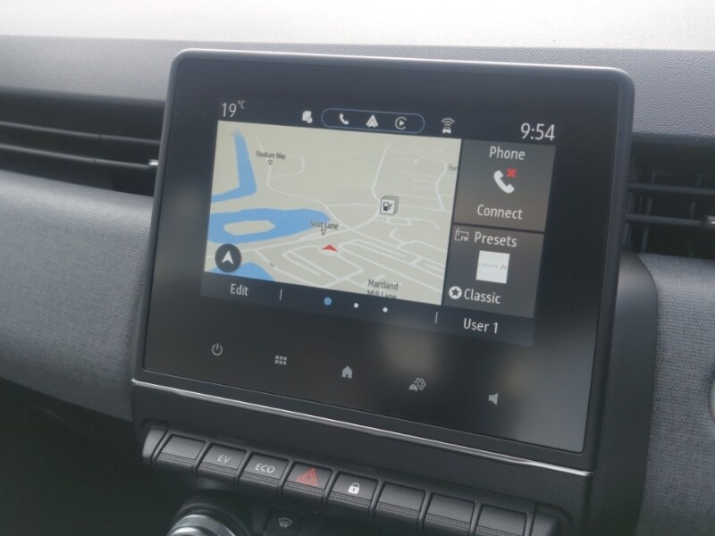 Used Renault Clio 2024 for sale - 76737677: Photo 10