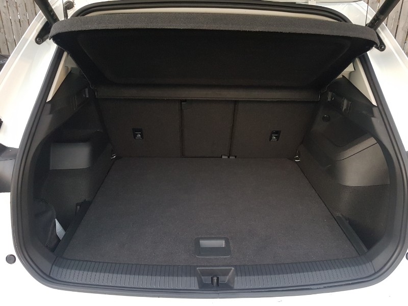 Used Volkswagen Tiguan 2024 for sale - 76880803: Photo 8