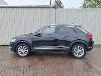 Used Volkswagen T-Roc 2025 for sale - 79721898: Photo