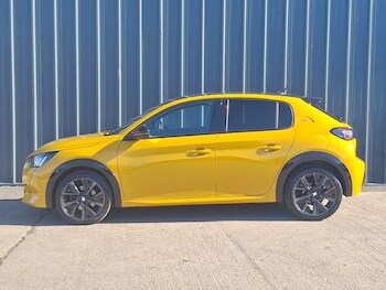 Used Peugeot 208 2023 for sale - 78410930: Photo