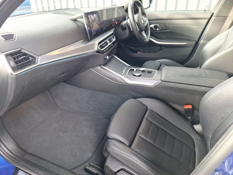 Used BMW 3 Series 2024 for sale - 77265900: Photo 5