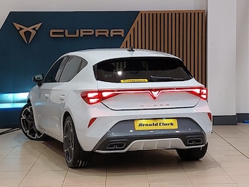 Used Cupra Leon 2025 for sale - 77889778: Photo