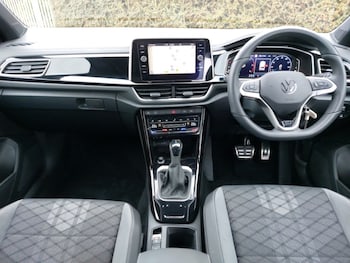 Used Volkswagen T-Roc 2025 for sale - 76906792: Photo