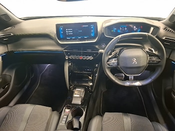 Used Peugeot 2008 2022 for sale - 79007100: Photo