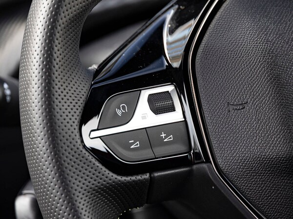 Used Peugeot 208 2025 for sale - 76198792: Photo 12