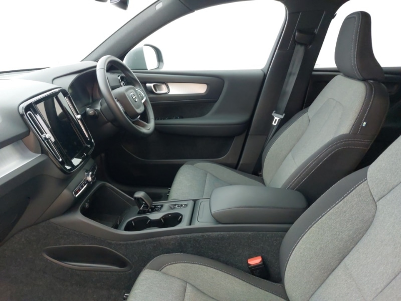 Used Volvo XC40 2024 for sale - 76786146: Photo 5