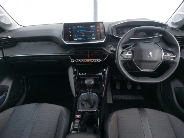 Used Peugeot 208 2021 for sale - 76183091: Photo 2