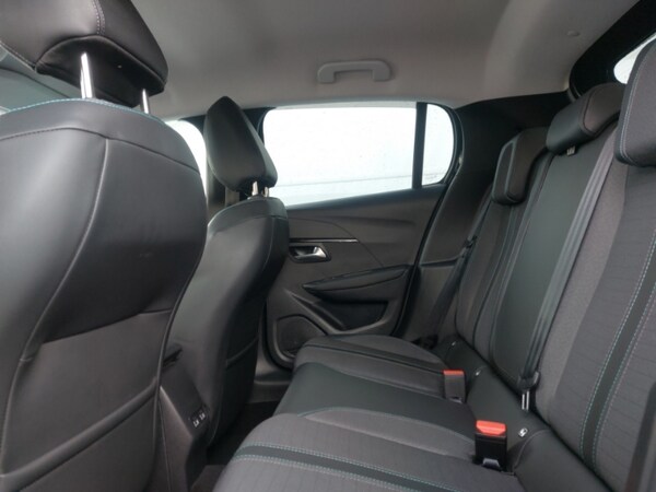 Used Peugeot 208 2021 for sale - 76183091: Photo 6