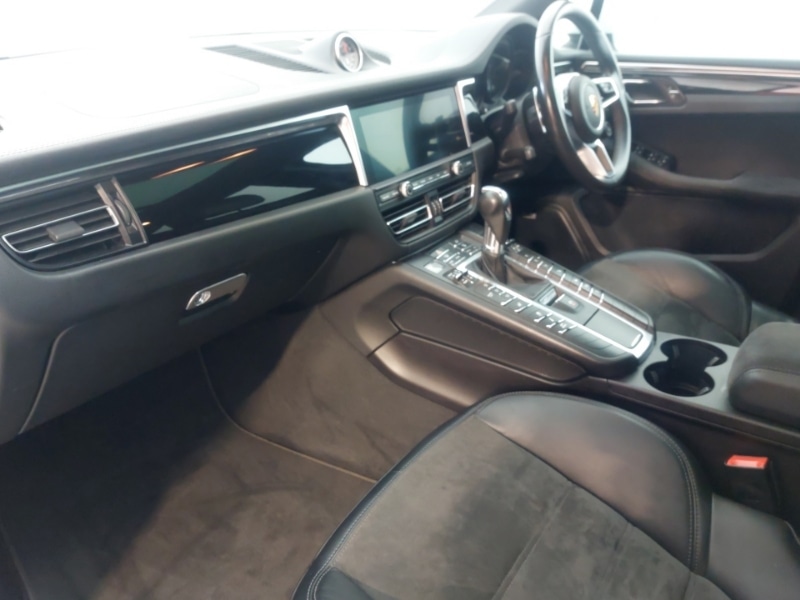 Used Porsche Macan 2020 for sale - 76629273: Photo 5